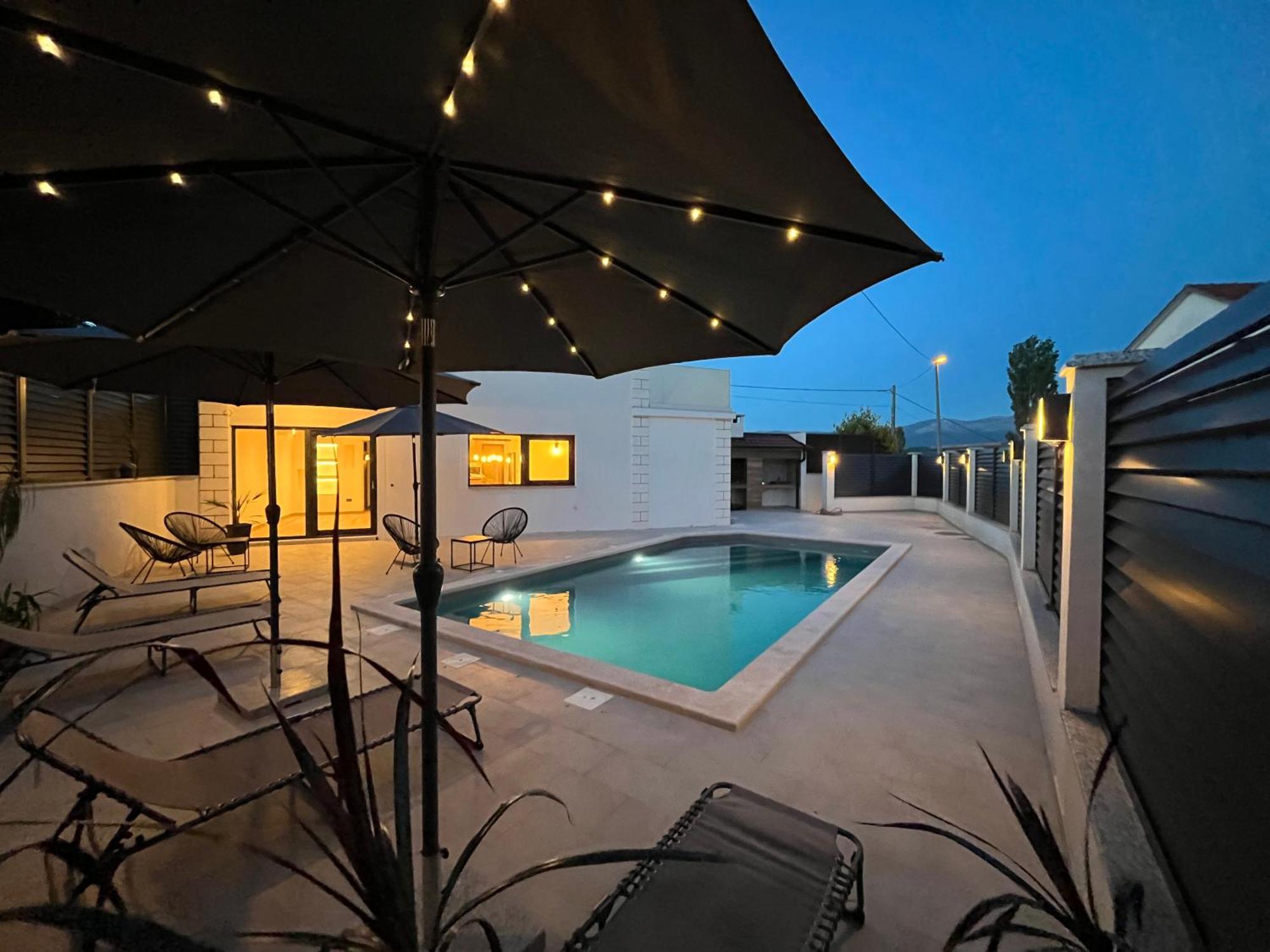 Water Spring Villa Hrvace Ngoại thất bức ảnh